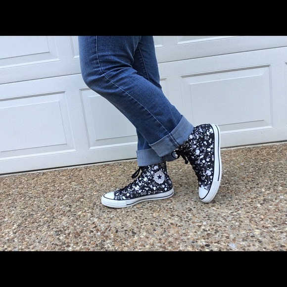 Customized Paint Splatter Pattern Converse - Picture 2 of 10